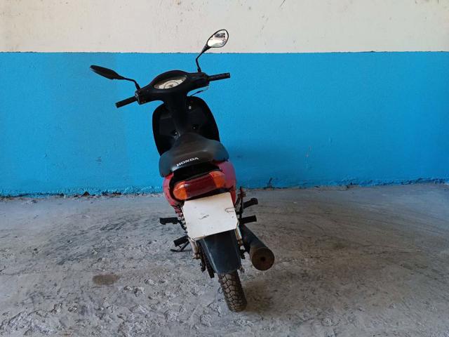 HONDA C100 BIZ - 1999/1999 — foto 4 de 13