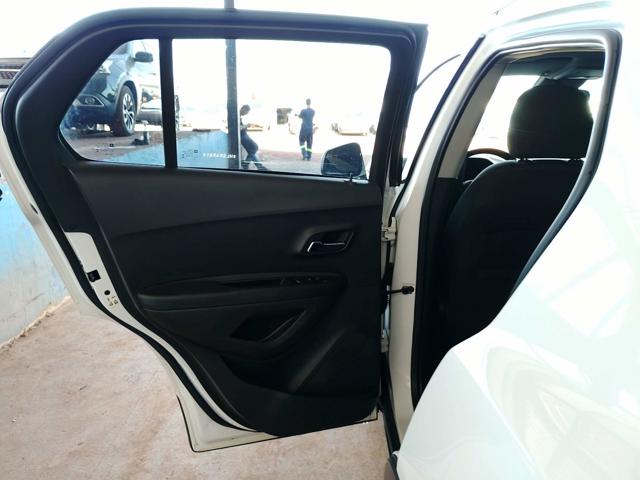 CHEVROLET TRACKER LT - 2017/2017 — foto 19 de 38