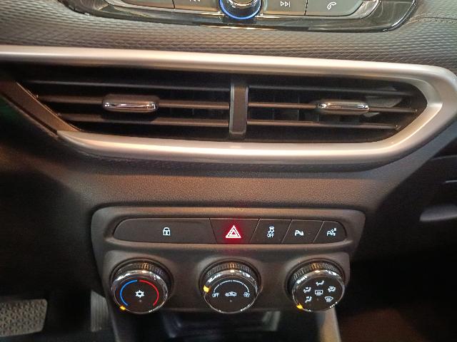 Foto 9 de 43: TRACKER 12T A PR - 2022/2023