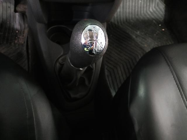 RENAULT LOGAN AUTH 10 - 2019/2020 — foto 9 de 40