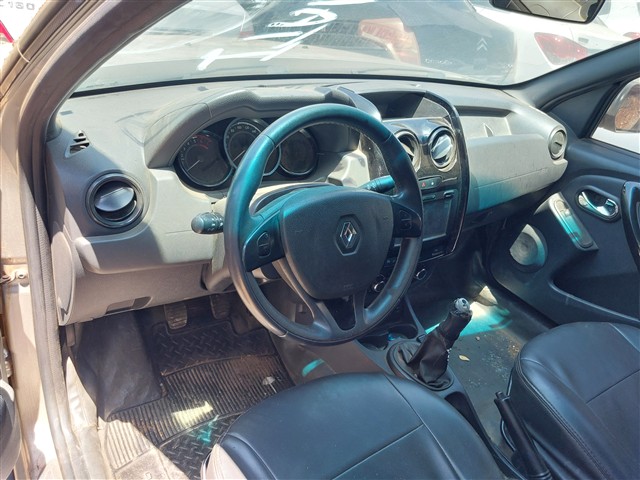 RENAULT OROCH DYN 16 SCE - 2018/2019 — foto 5 de 33