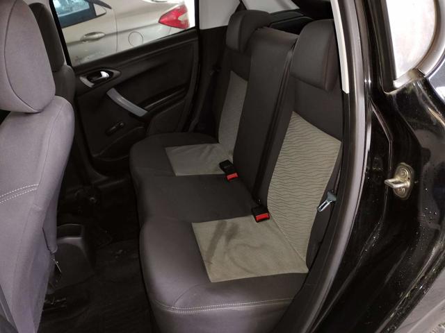 PEUGEOT 208 ALLURE - 2013/2014 — foto 13 de 32