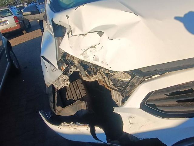 CHEVROLET ONIX 1.4AT ACT - 2018/2018 — foto 29 de 32