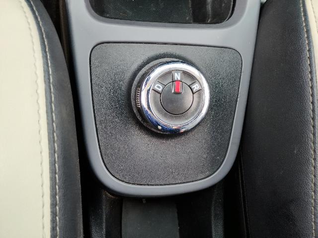 Foto 11 de 48: E-KWID INTENS - 2023/2024