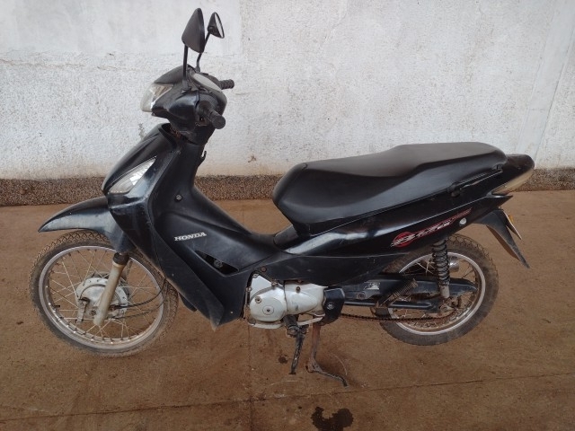 HONDA - BIZ 125 ES - leilão extrajudicial - VÁRZEA GRANDE MT - lance mínimo R$ 700