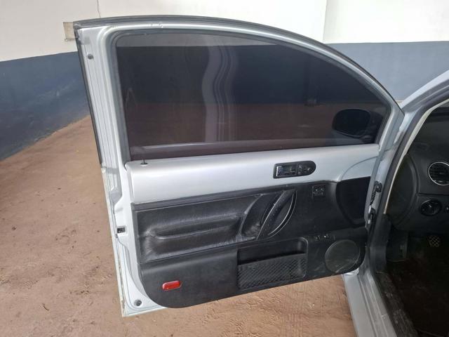 VOLKSWAGEN BEETLE - 2007/2008 — foto 14 de 28