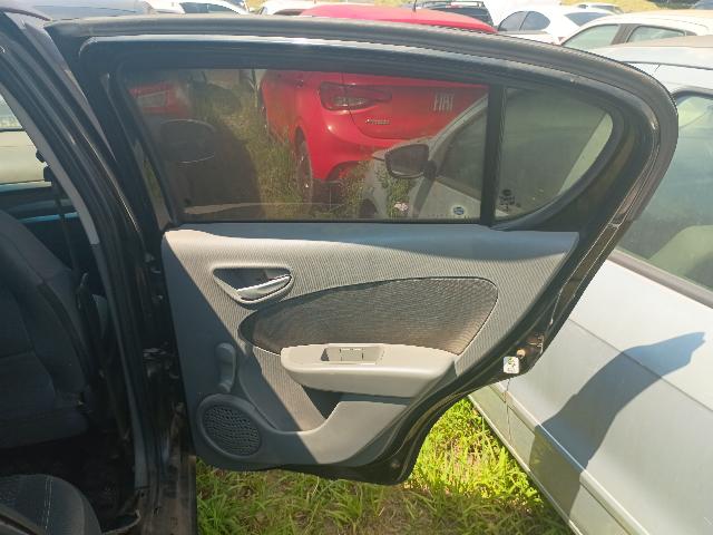 FIAT PALIO ATTRACT 1.0 - 2014/2015 — foto 15 de 22