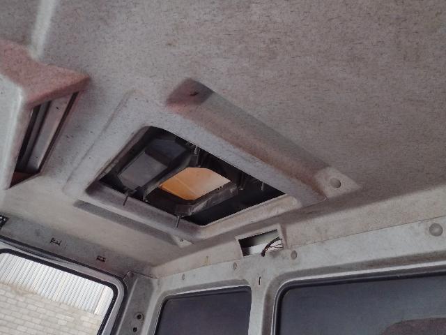 MERCEDES-BENZ 710 - 2010/2010 — foto 21 de 34