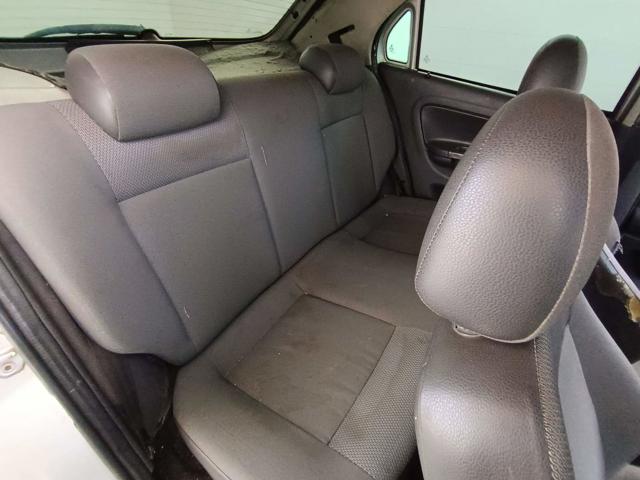 VOLKSWAGEN GOL 1.0 - 2010/2010 — foto 15 de 25