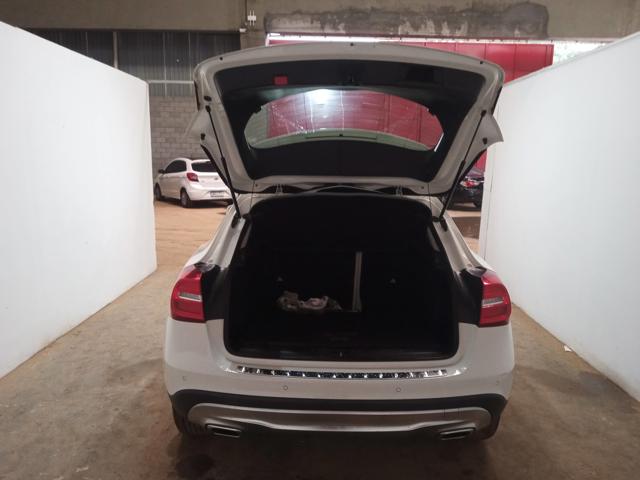 MERCEDES-BENZ GLA200FF - 2016/2016 — foto 21 de 33