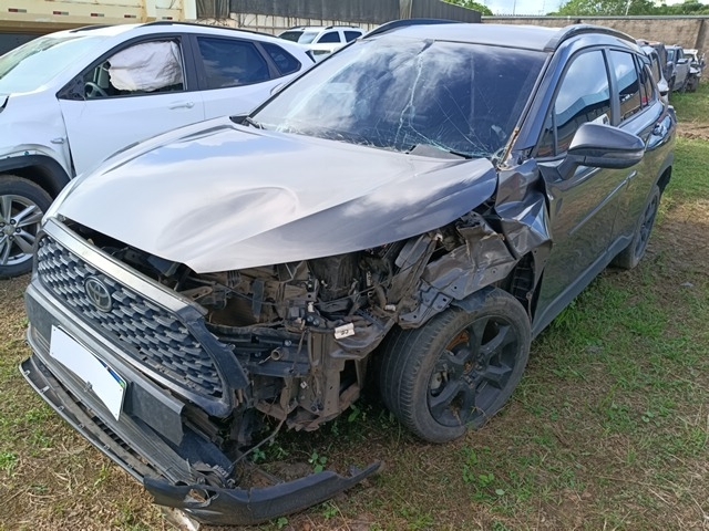 Toyota Ccross XRE 20