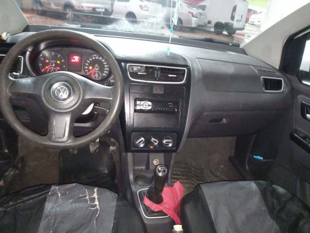VOLKSWAGEN FOX 1.6 GII - 2012/2013 — foto 5 de 40