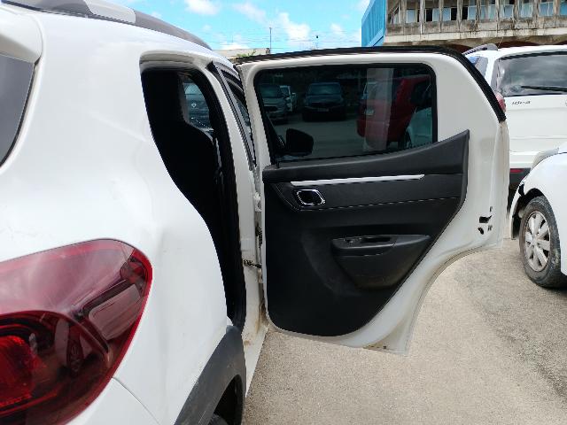 Foto 22 de 48: E-KWID INTENS - 2023/2024