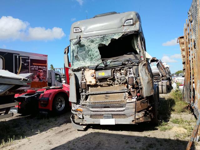 Scania R560 A6X4 2026