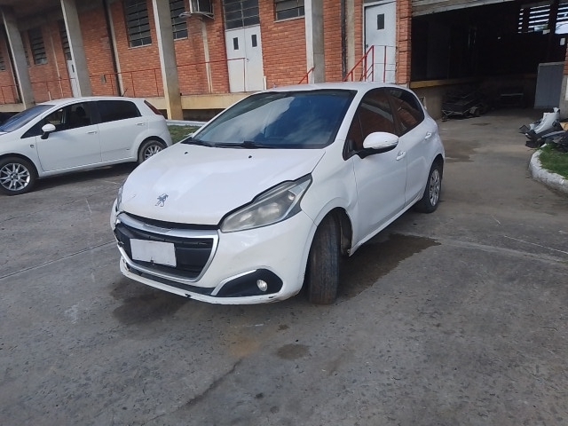 Peugeot 208 Active MT 2017