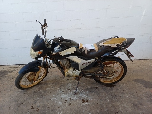 HONDA - CG150 TITAN MIX ES - leilão extrajudicial - TERESINA PI - lance mínimo R$ 2.800