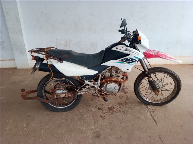 Honda Nxr125 Bros ES 2004 em leilão