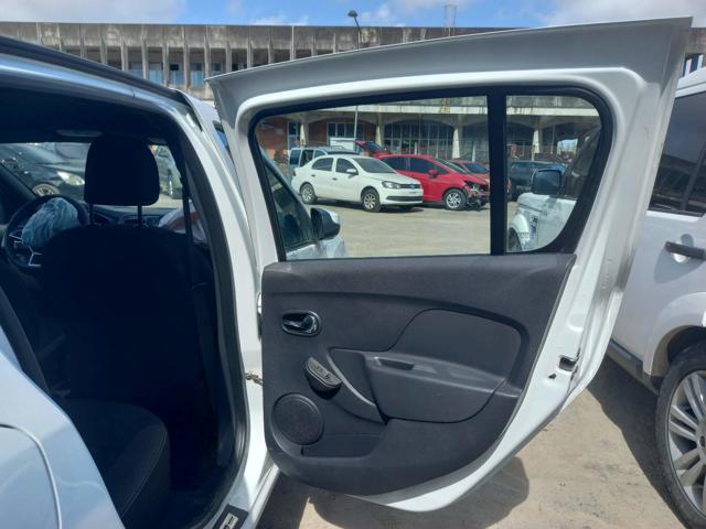 RENAULT SANDERO ZEN10MT - 2020/2021 — foto 14 de 40