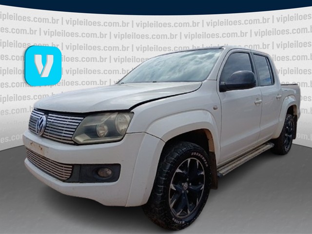 Volkswagen Amarok CD 4x4 Trend 2015 em leilão