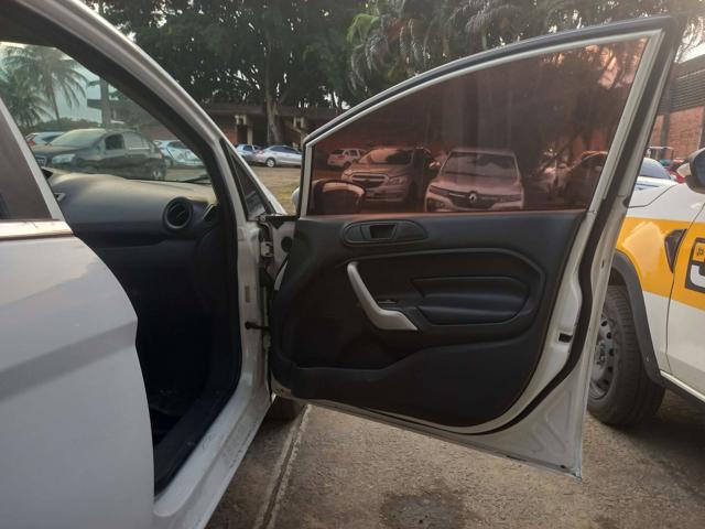 FORD FIESTA SE - 2012/2013 — foto 16 de 40