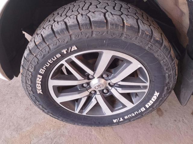 TOYOTA HILUX CDSRXA4FD - 2015/2016 — foto 8 de 28