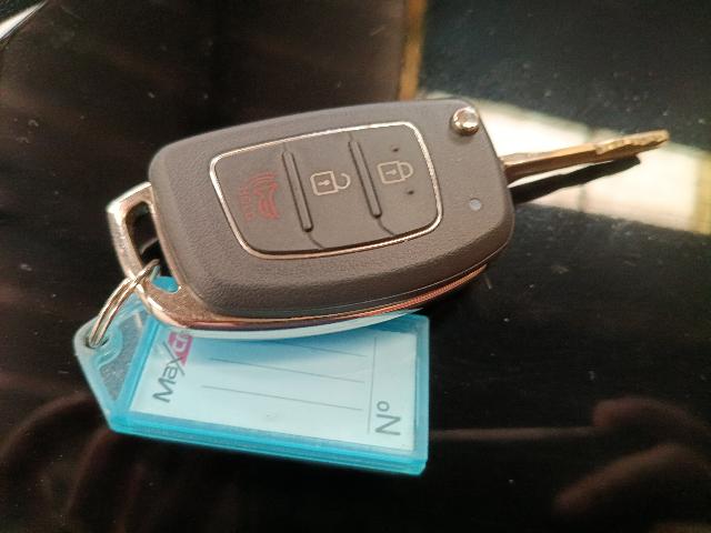 HYUNDAI HB20S 1.0M COMF - 2013/2014 — foto 39 de 40