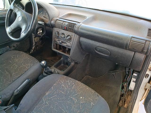 GM CORSA SUPER - 2000/2001 — foto 13 de 25