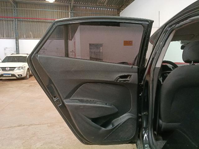 HYUNDAI HB20S 1.0M COMF - 2013/2014 — foto 31 de 40