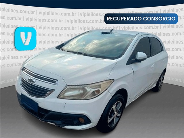 Chevrolet Onix 1.0MT LT 2014