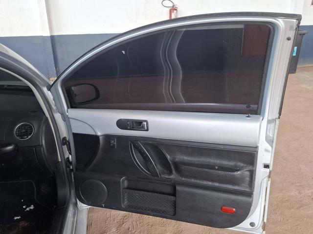 VOLKSWAGEN BEETLE - 2007/2008 — foto 15 de 28