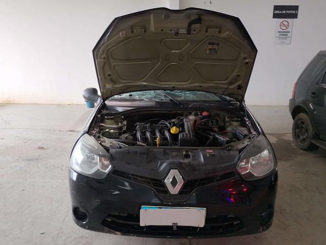 RENAULT CLIO EXP1016VH - 2013/2014 — foto 19 de 37