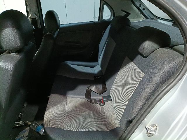 VOLKSWAGEN NOVO GOL 1.0 CITY - 2013/2014 — foto 14 de 40
