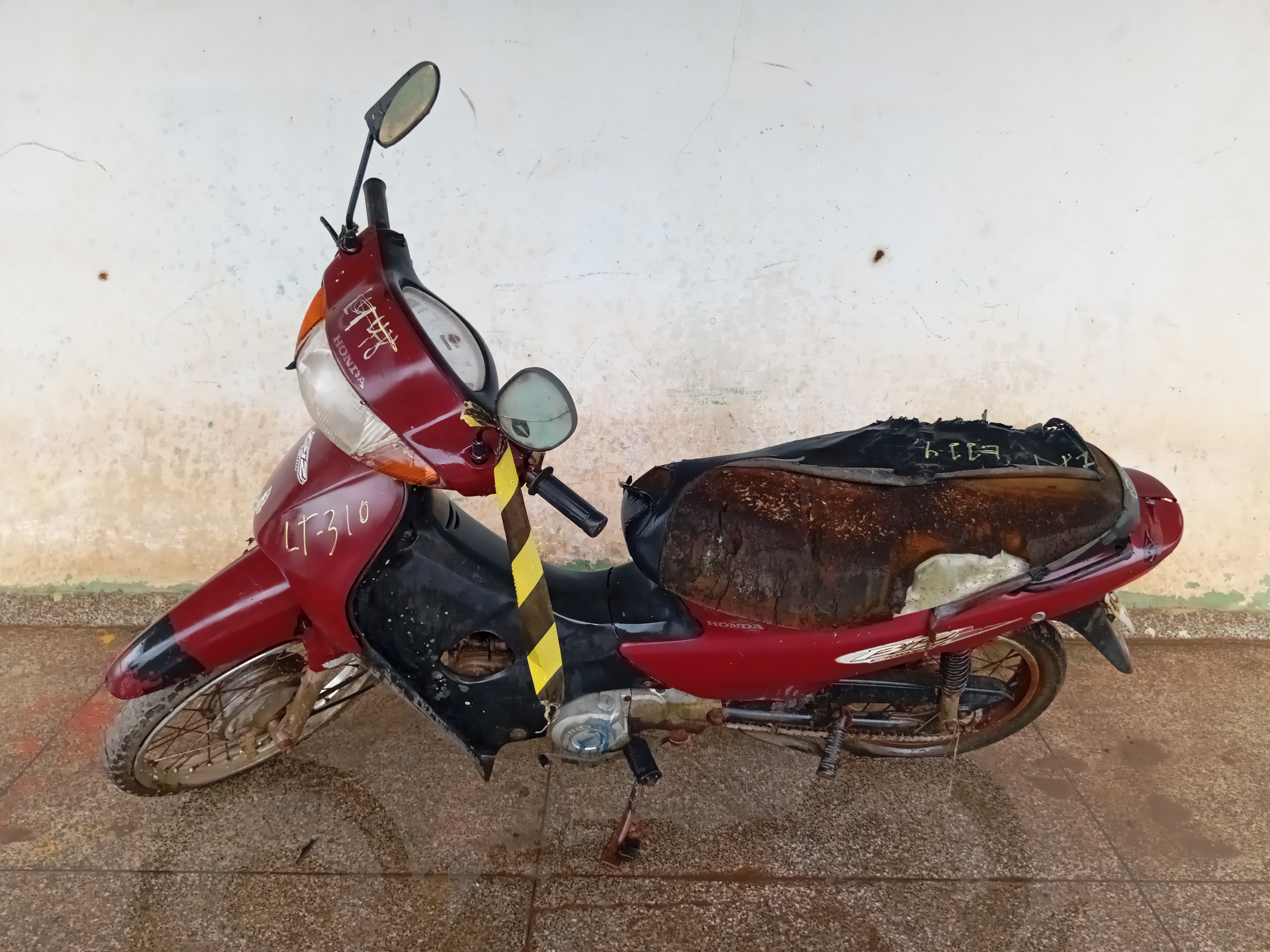 Honda C100 BIZ ES