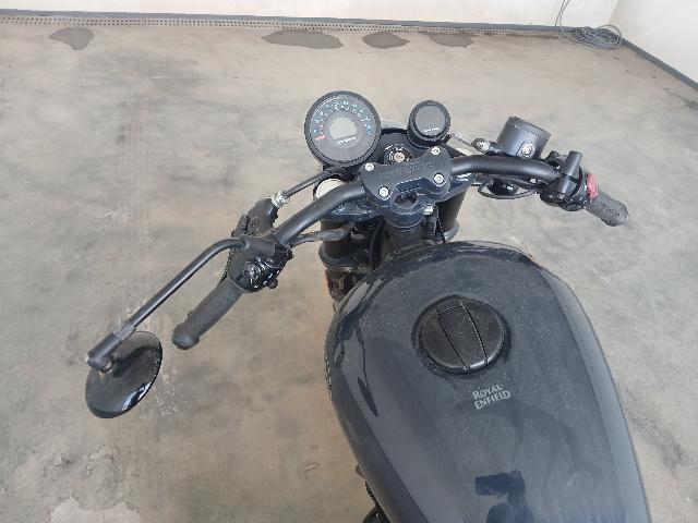 Foto 20 de 24: SHOTGUN 650 - 2025/2026