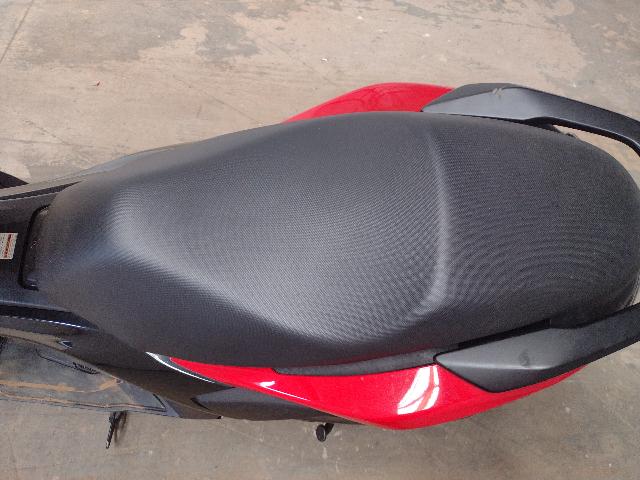 YAMAHA NMAX 160 - 2025/2025 — foto 10 de 16