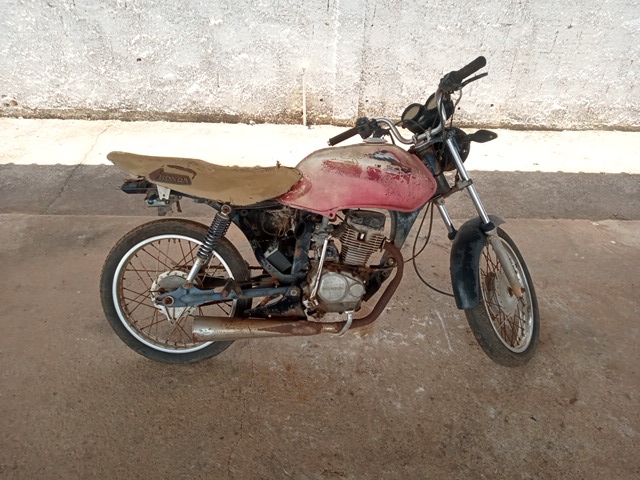 HONDA CG 125 TITAN KSE - 2002/2002 — foto 4 de 23