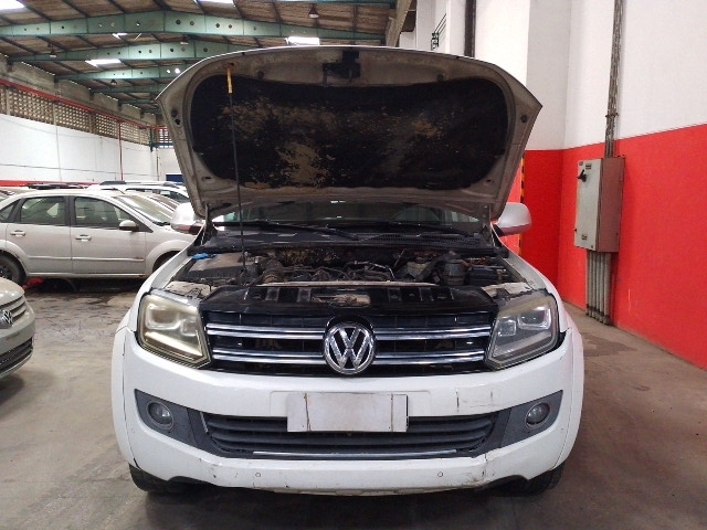 VOLKSWAGEN AMAROK CD 4X4 HIGH - 2016/2016 — foto 23 de 40