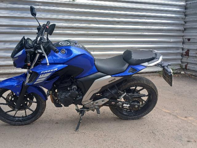 YAMAHA FZ25 FAZER - 2023/2023 — foto 4 de 27
