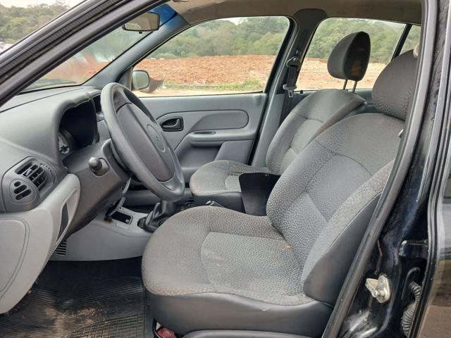 RENAULT CLIO CAM1016VH - 2009/2009 — foto 11 de 24