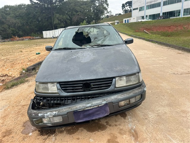 VOLKSWAGEN PASSAT - 1995/1995 — foto 4 de 22