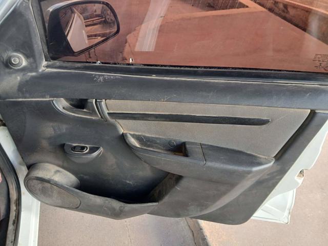 CHEVROLET CELTA 1.0L LT - 2013/2014 — foto 18 de 32