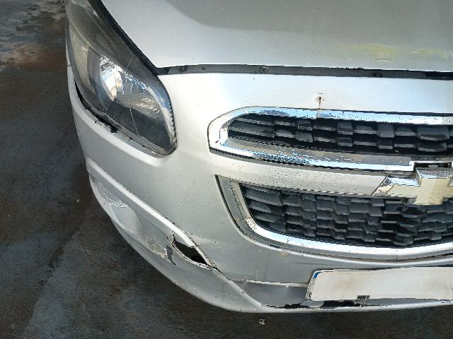 CHEVROLET SPIN 1.8L MT LT - 2013/2013 — foto 33 de 38