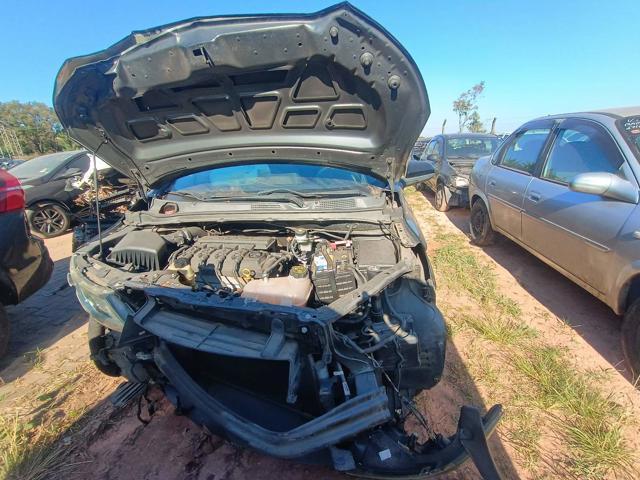 CHEVROLET ONIX 1.4AT LTZ - 2013/2014 — foto 13 de 27