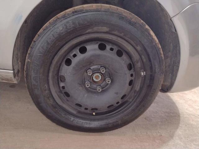 VOLKSWAGEN FOX 1.6 GII - 2014/2014 — foto 23 de 30