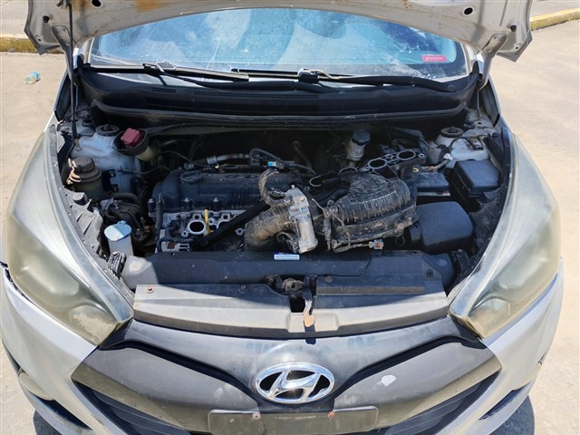 HYUNDAI HB20 1.6A COMF - 2014/2015 — foto 11 de 40