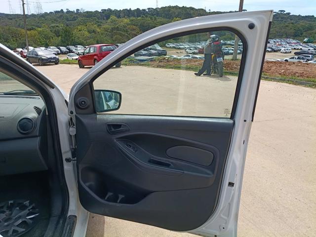 FORD KA SE 1.0 HA B - 2017/2018 — foto 18 de 27