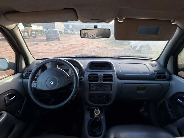 RENAULT CLIO PRI1016VS - 2007/2008 — foto 5 de 25