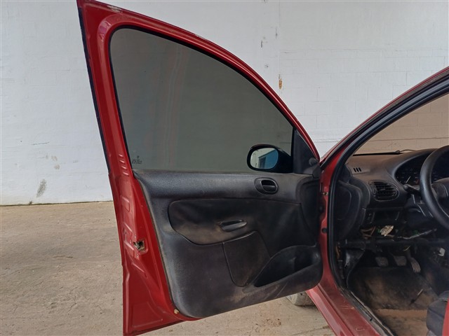 PEUGEOT 206 14 PRESEN FX - 2007/2008 — foto 9 de 26