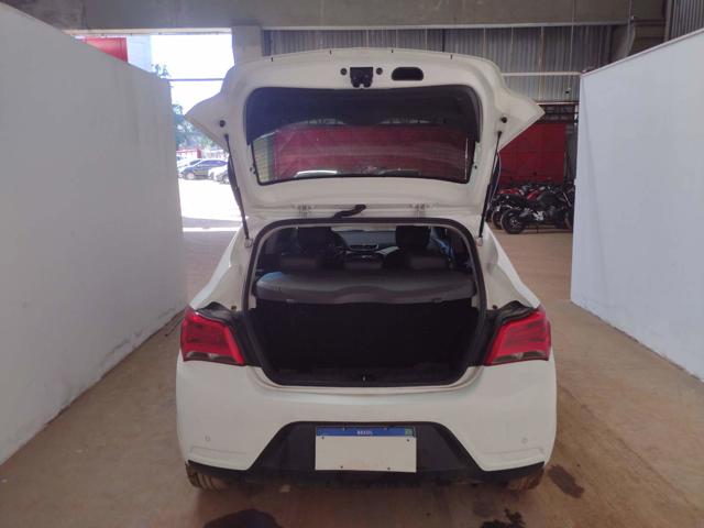 Foto 15 de 28: ONIX 1.0MT LT - 2018/2019