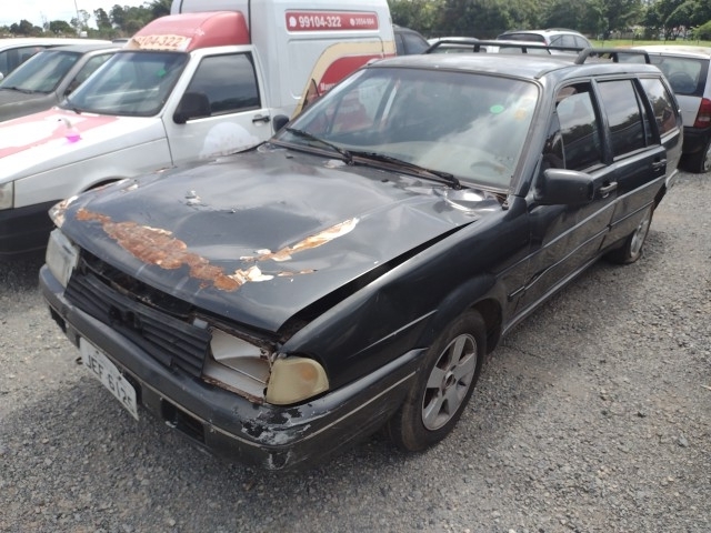 VOLKSWAGEN - QUANTUM GL 2000 - leilão extrajudicial - SAMAMBAIA DF - lance mínimo R$ 2.100